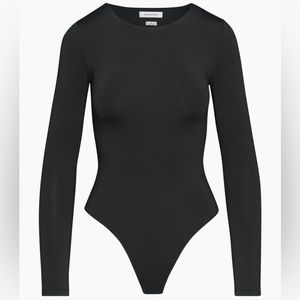 NWT- Aritzia Babaton Contour Crew Longsleeve Bodysuit